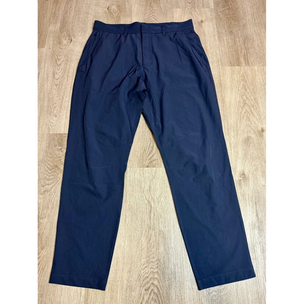 Fabletics The Only Pant Mens Blue 33x32 Stretch Water Resistant Multi Pocket